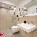 Bensimon Mitte/wedding Aparthotel 4*