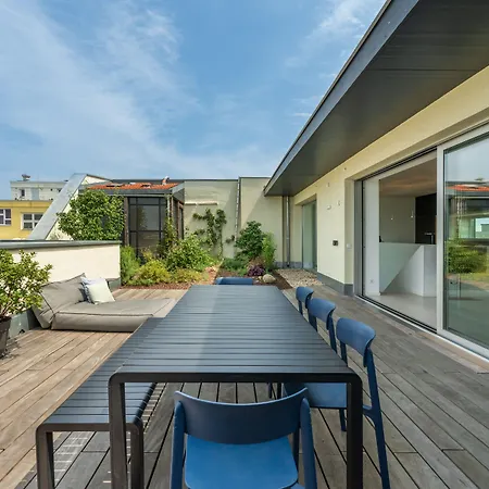 Apartmanhotel Bensimon Mitte/wedding 4*