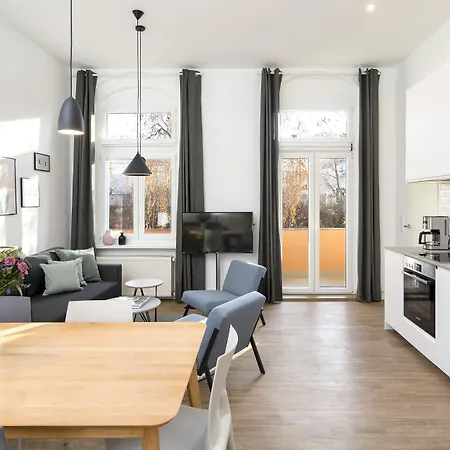 Apartmanhotel Bensimon Mitte/wedding 4*